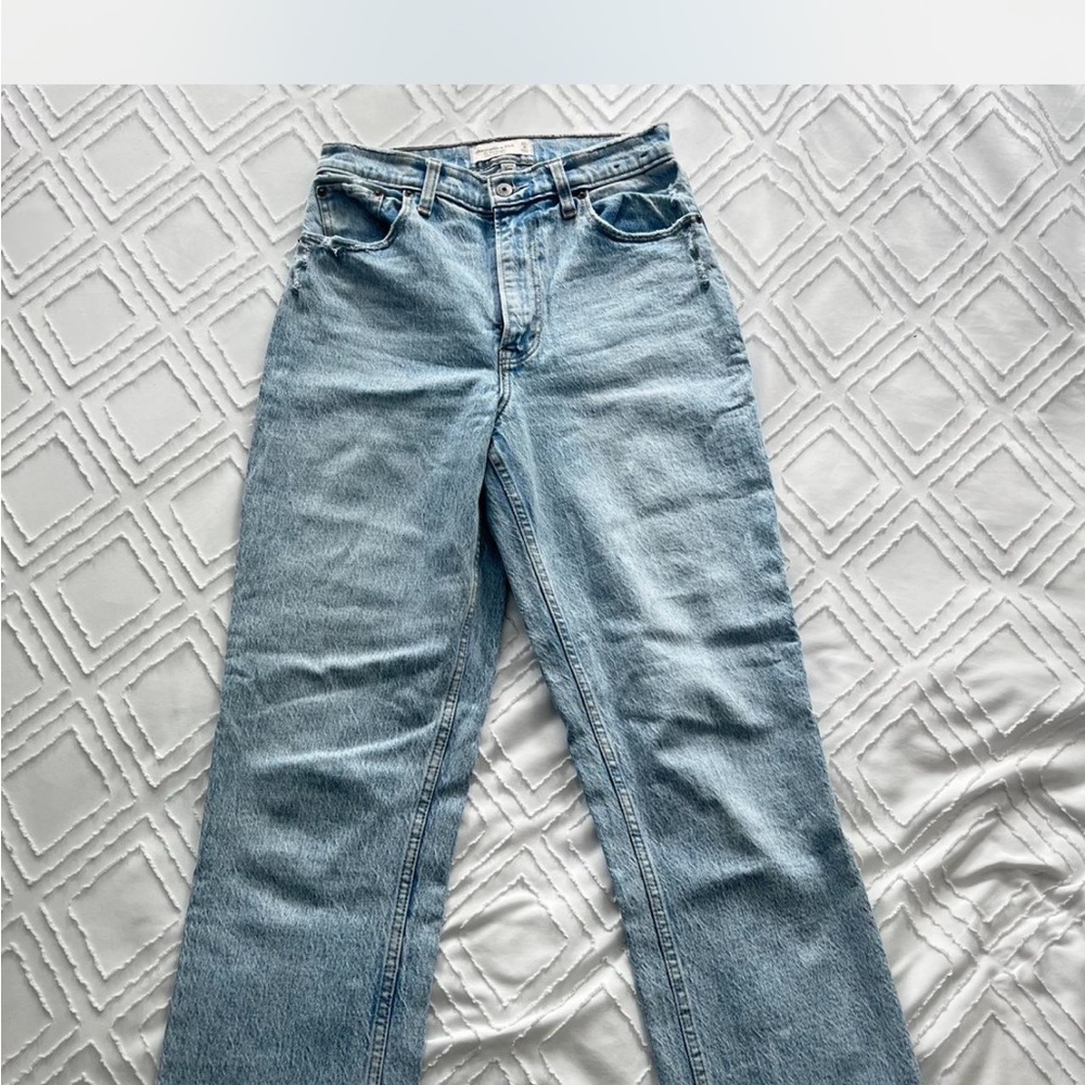 Abercrombie & Fitch Curve Love Straight Jeans